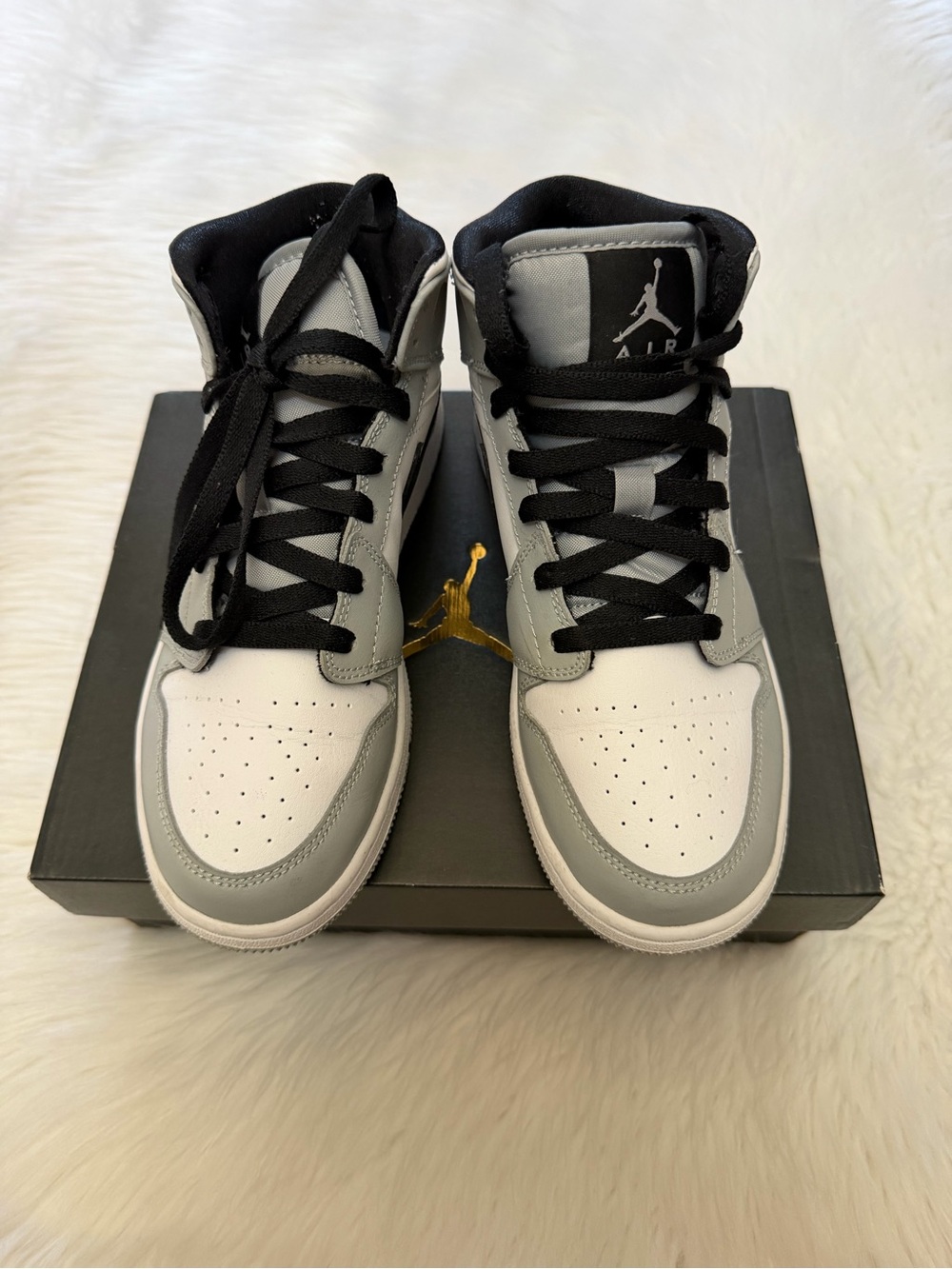 Nike Air Jordan 1 Mid - White, Grey & Black 5Y